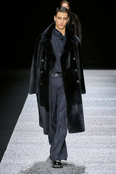 Look 53
